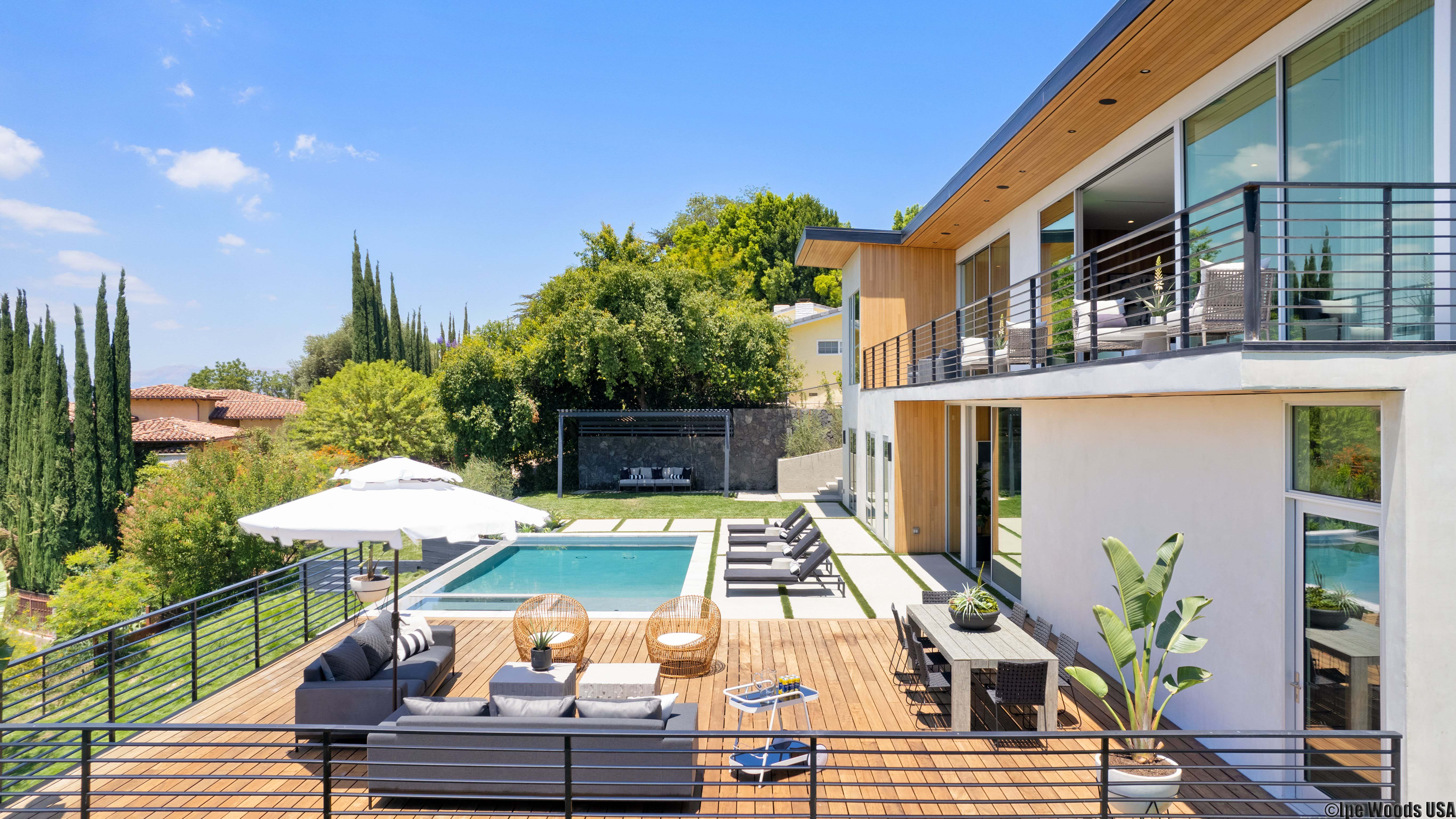 Customer Project's Decking