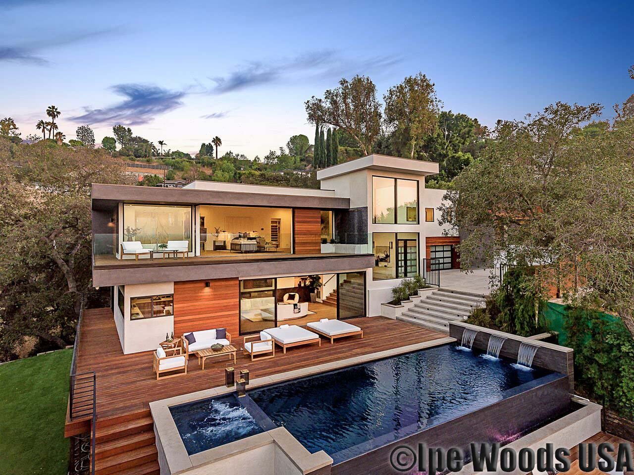 Customer Project's Decking